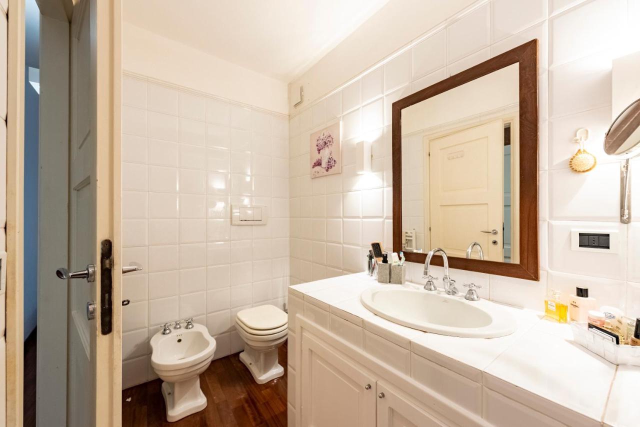 Apartamento Cavour 9 2b 2b 100mq With Private Garage, In Center Of Rapallo, Wifi, Air Conditioned Rapallo